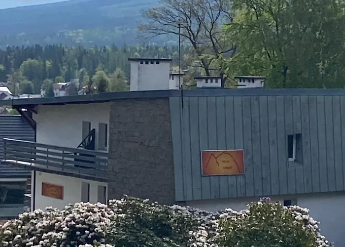 Marant Aparthotel 3*